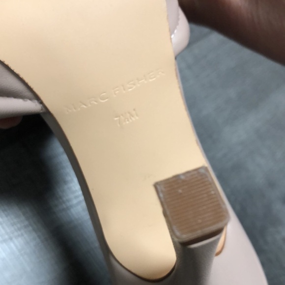 Swankstudded slide heels 💓💓 - Picture 7 of 12